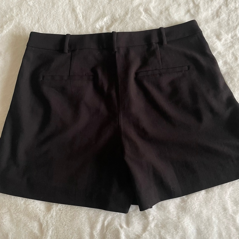 Like New Shorts - Picture 3 of 7